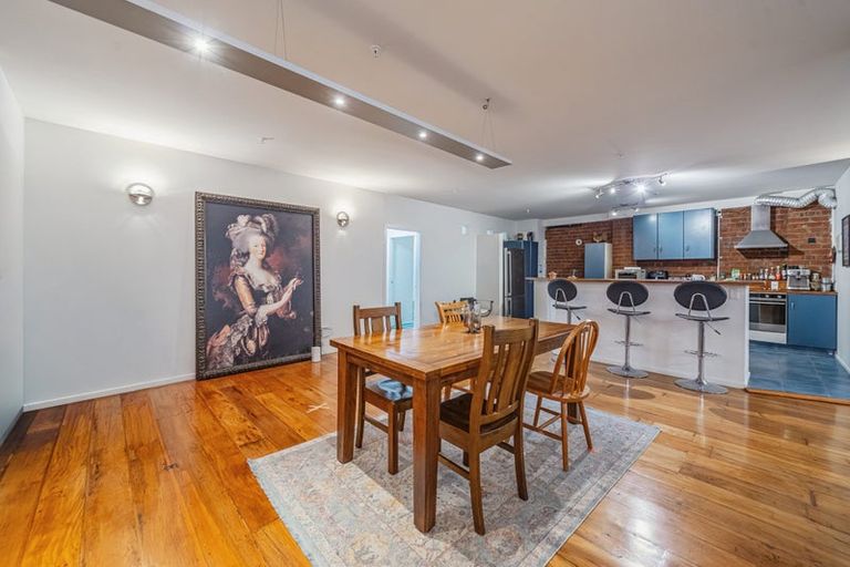 Photo of property in Bond Store Apartments, 8h Egmont Street, Te Aro, Wellington, 6011