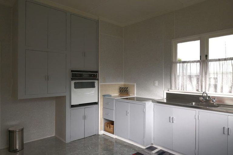 Photo of property in 19 Branksea Street, Kaitangata, 9210