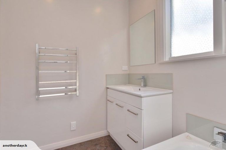 Photo of property in 1/56 Collins Street, Addington, Christchurch, 8024