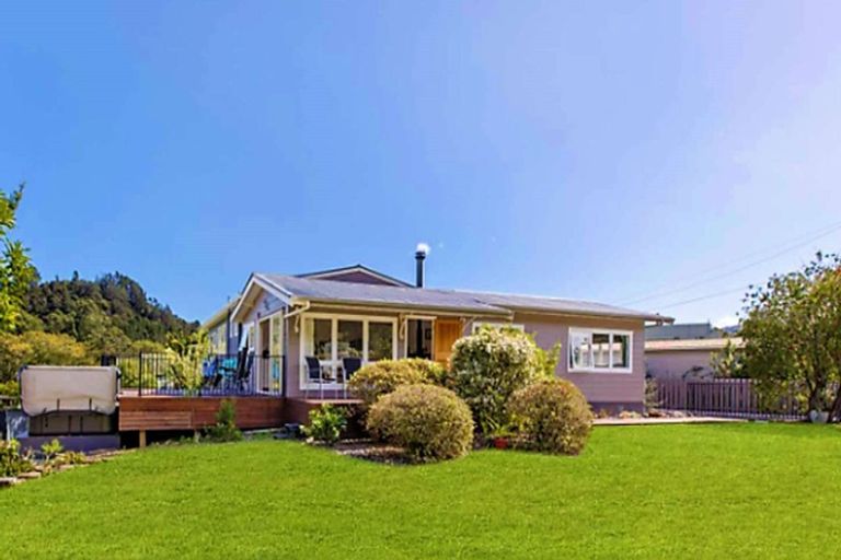 Photo of property in 1601 Rings Road, Coromandel, 3506