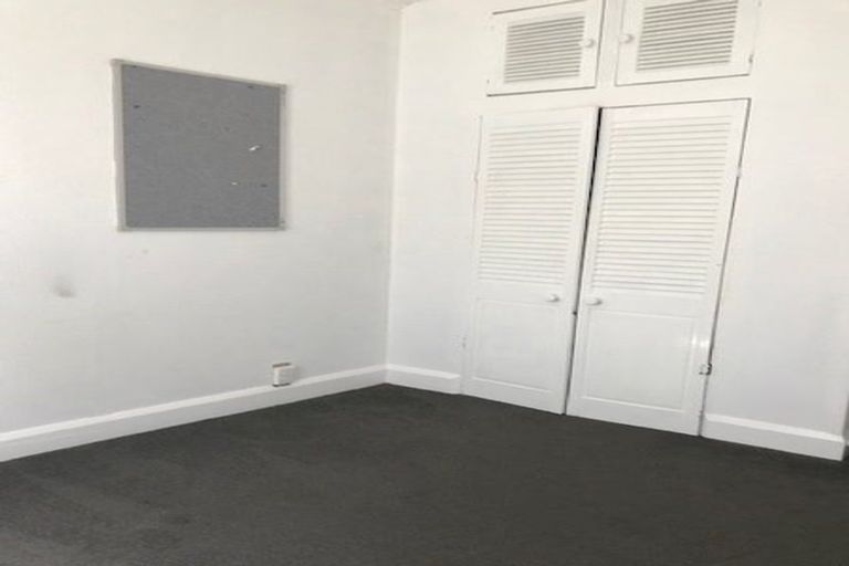 Photo of property in 55 Overtoun Terrace, Hataitai, Wellington, 6021