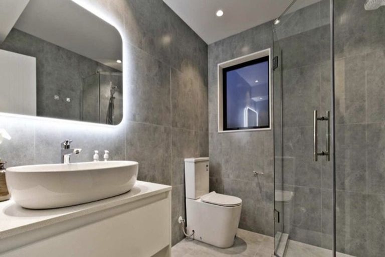 Photo of property in 21 Princes Street, Riverhead, 0820