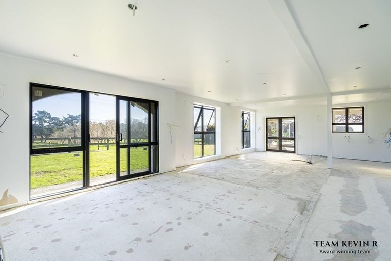 Photo of property in 62 Brookside Road, Glenbrook, Waiuku, 2681