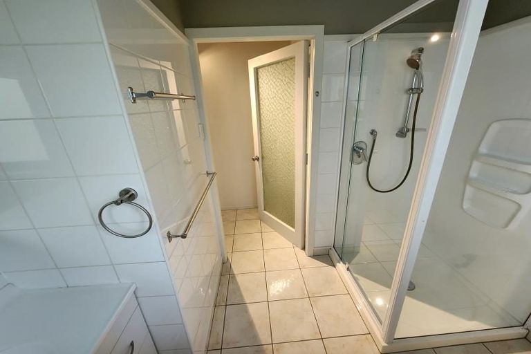 Photo of property in 26 William Street, Waikanae Beach, Waikanae, 5036