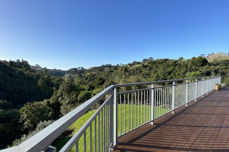 Photo of property in 34 Hayley Lane, East Tamaki Heights, Auckland, 2016