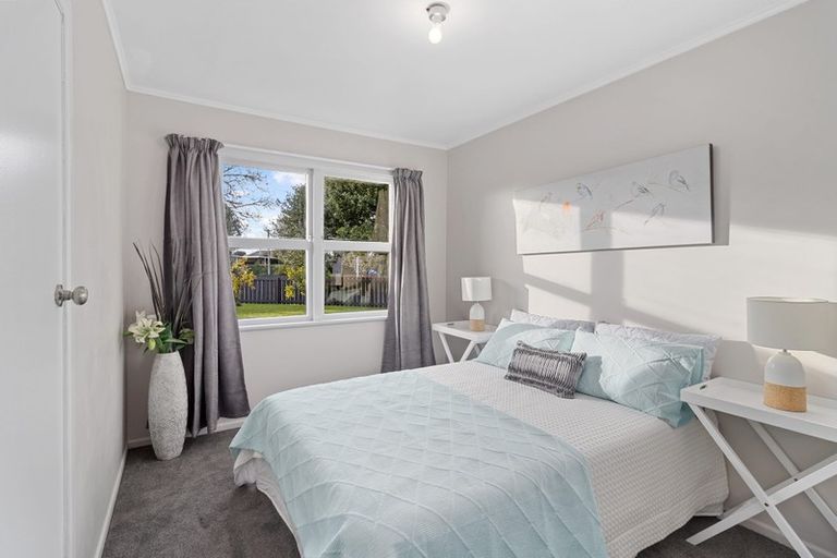 Photo of property in 50 Nevada Road, Silverdale, Hamilton, 3216