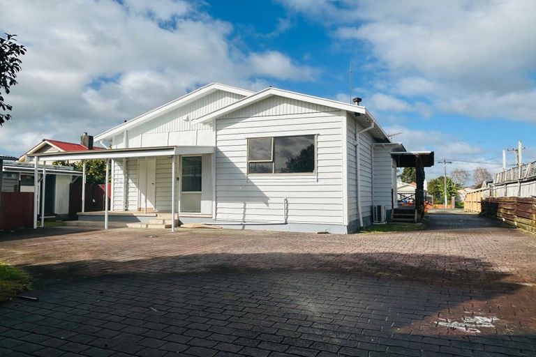 Photo of property in 3 Arawa Street, Papakura, 2110