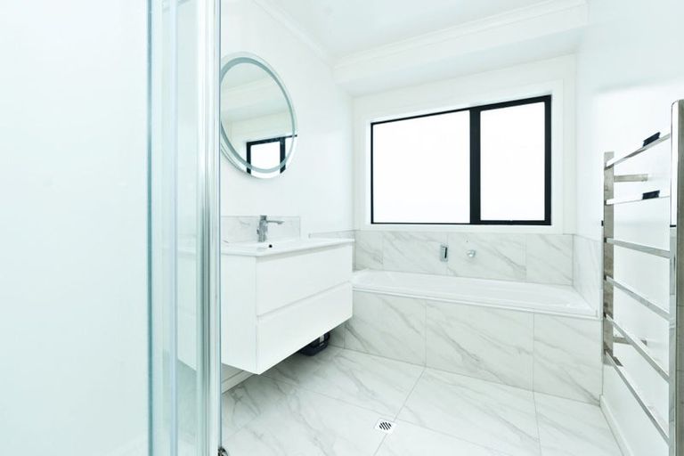 Photo of property in 12c Jamieson Crescent, St Andrews, Hamilton, 3200