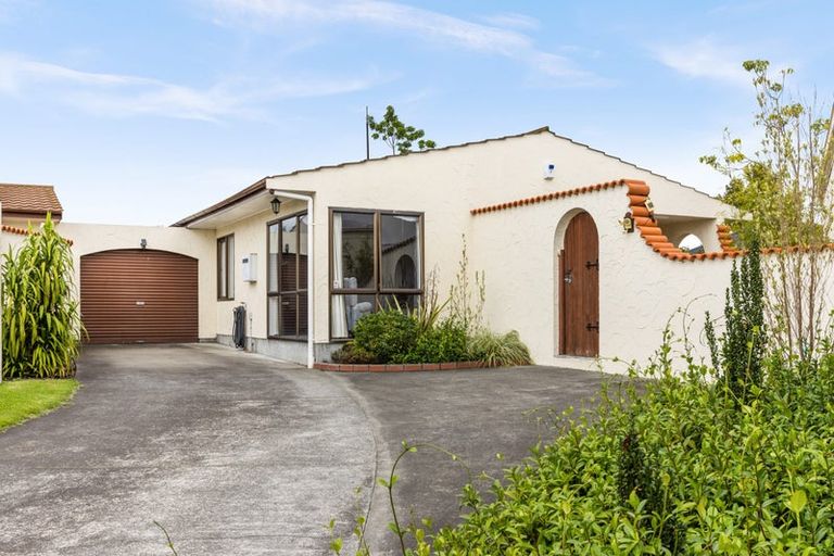 Photo of property in 8b Banff Place, Tamatea, Napier, 4112