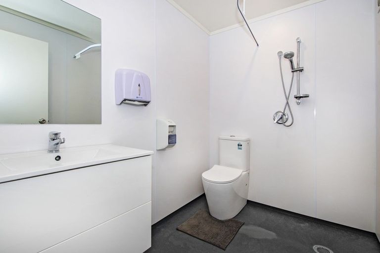 Photo of property in 3 Oakura Road, Oakura, Hikurangi, 0184