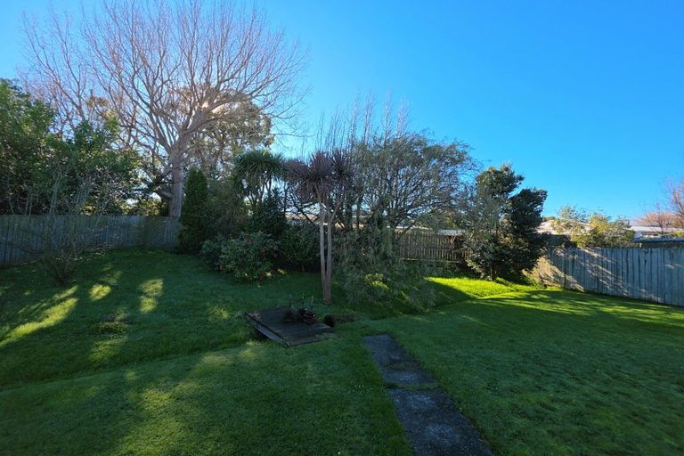Photo of property in 65 Phillips Street, Sanson, 4817