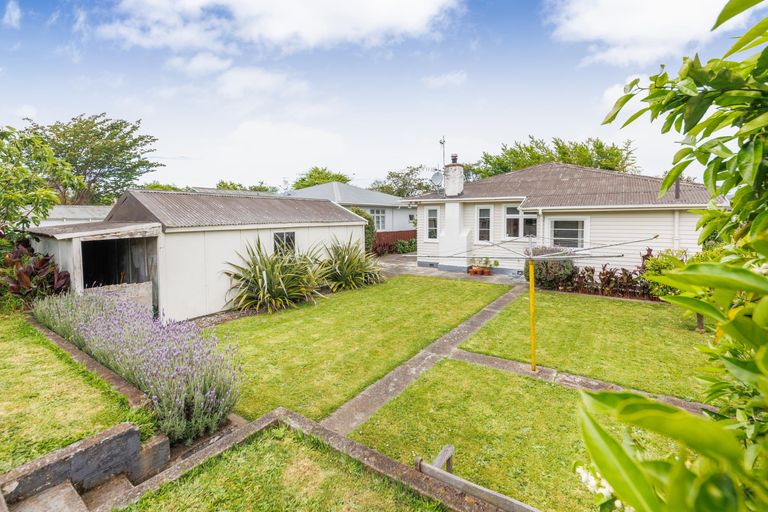 Photo of property in 76 Havill Street, Takaro, Palmerston North, 4410