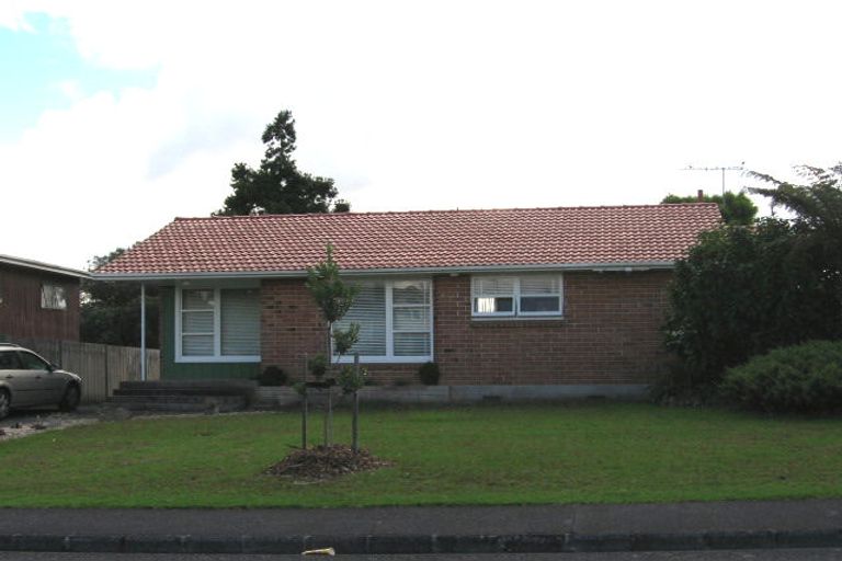 Photo of property in 66 Gloria Avenue, Te Atatu Peninsula, Auckland, 0610