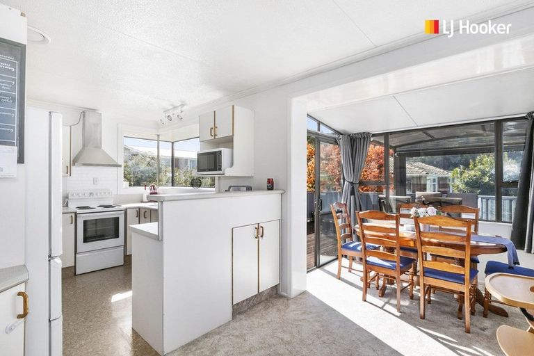 Photo of property in 24 Saint Albans Street, Bradford, Dunedin, 9011