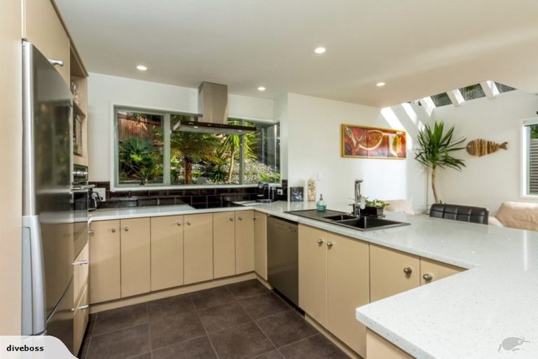 Photo of property in 7a Valley Road, Browns Bay, Auckland, 0630