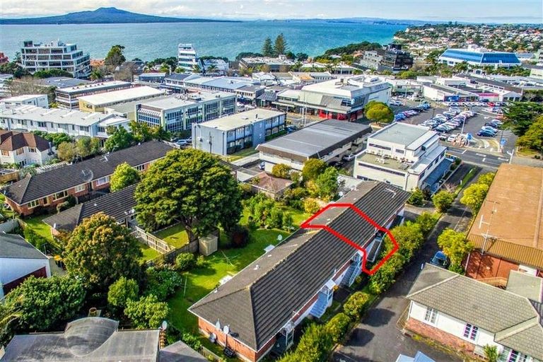 Photo of property in 1/17a Anzac Street, Takapuna, Auckland, 0622