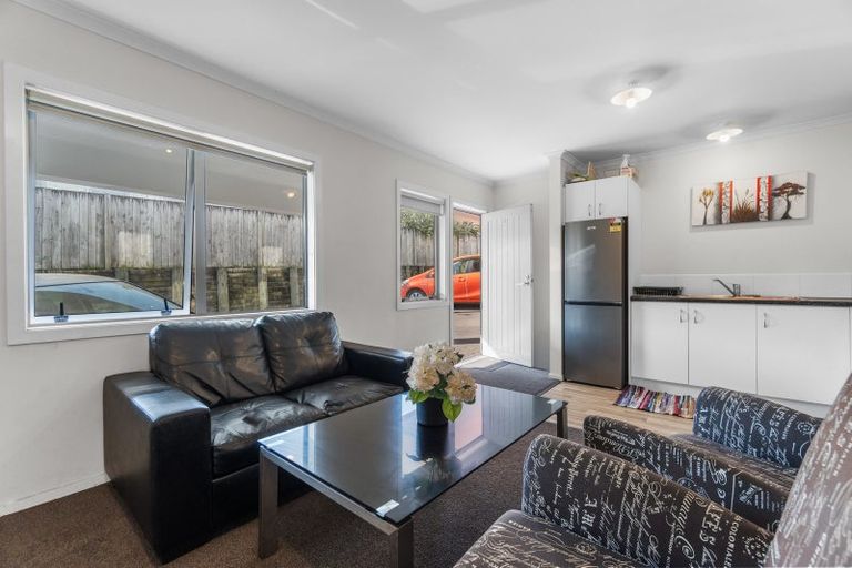 Photo of property in 2/44 Lorne Street, Melville, Hamilton, 3206