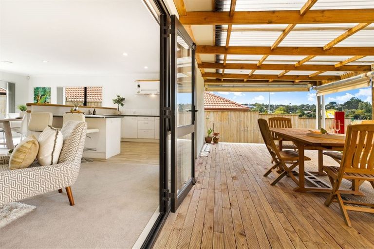 Photo of property in 6 Pyrite Street, Westgate, Auckland, 0614