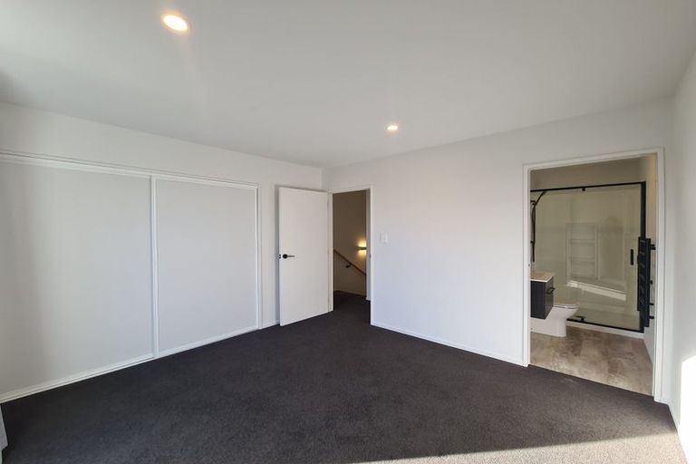 Photo of property in 2/31 Champion Street, Edgeware, Christchurch, 8013