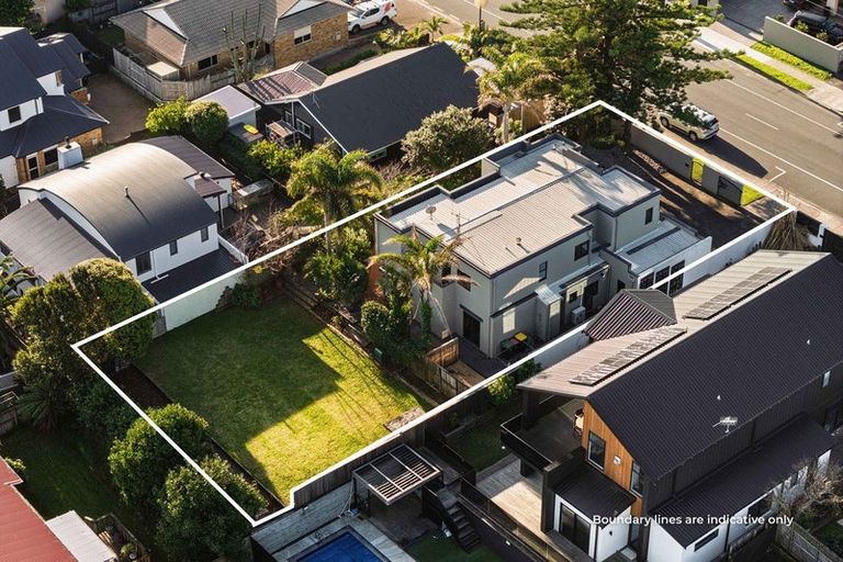 Photo of property in 284 Oceanbeach Road, Mount Maunganui, 3116