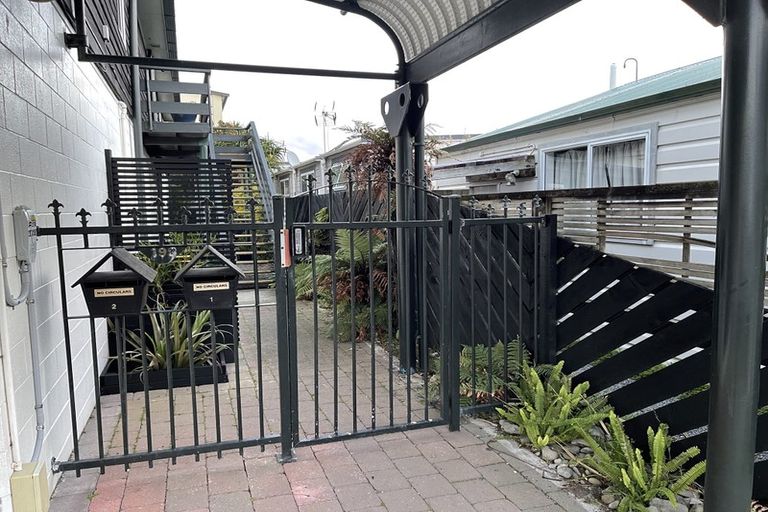 Photo of property in 2/193 Jackson Street, Petone, Lower Hutt, 5012