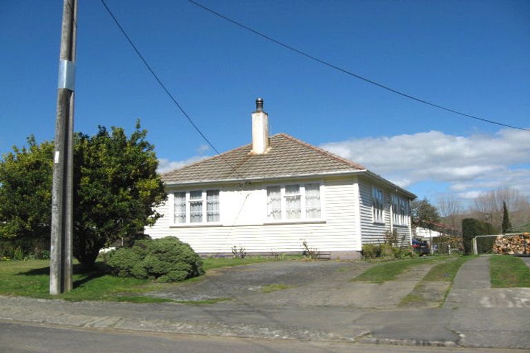 Photo of property in 16 Takahe Street, Taihape, 4720