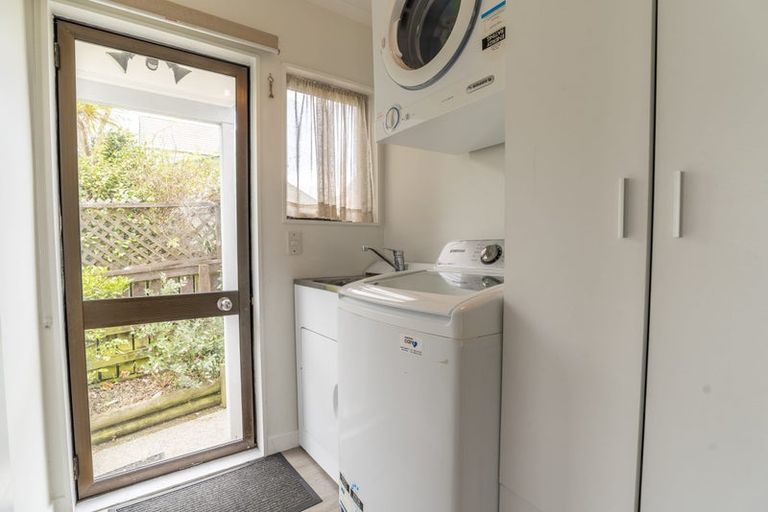 Photo of property in 2/79 Cunliffe Street, Churton Park, Wellington, 6037