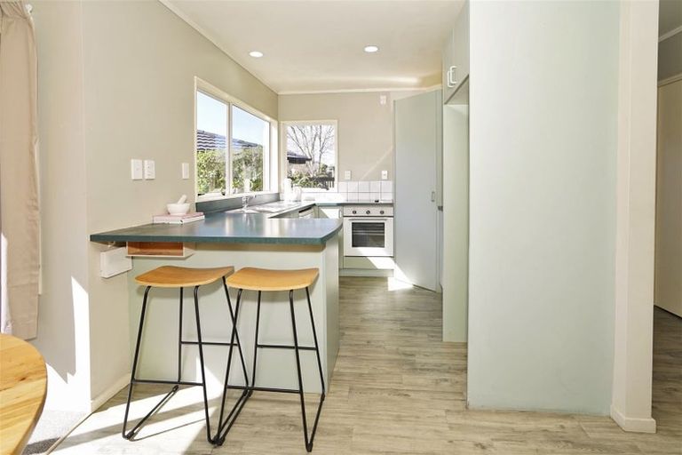 Photo of property in 37 Millthorpe Crescent, Pukete, Hamilton, 3200