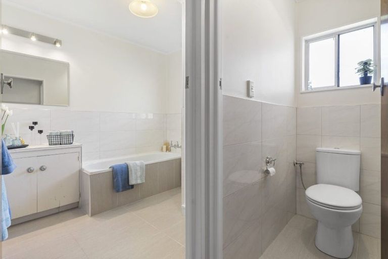 Photo of property in 5/3 Opaheke Road, Papakura, 2110