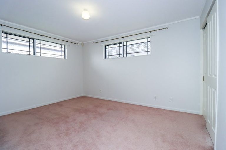 Photo of property in 23 Cuba Street, Takaro, Palmerston North, 4412