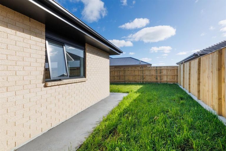 Photo of property in 53 Hereford Street, Marton, 4710