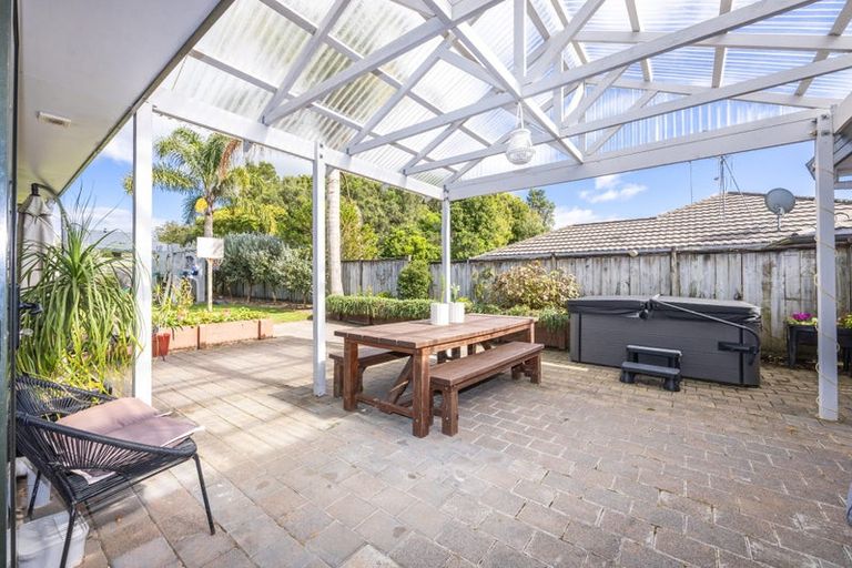 Photo of property in 33 Ayrshire Drive, Grandview Heights, Hamilton, 3200