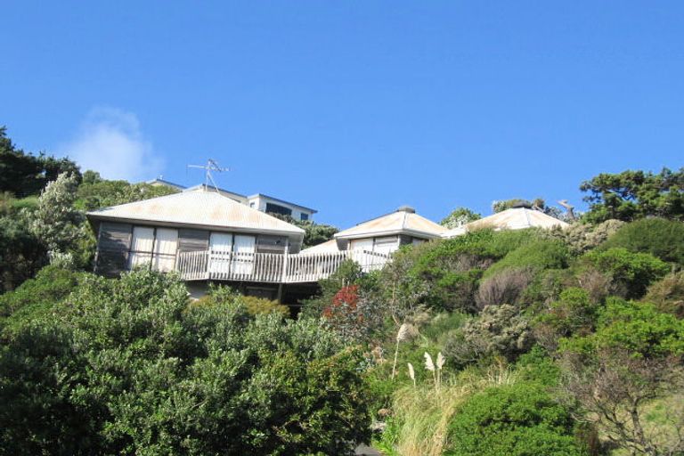 Photo of property in 102 Pope Street, Camborne, Porirua, 5026