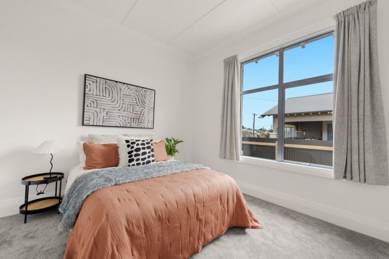 Photo of property in 1 Milton Street, Gore, 9710