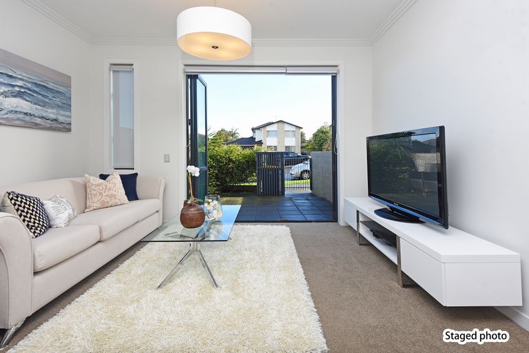 Photo of property in 301 Murphys Road, Flat Bush, Auckland, 2019
