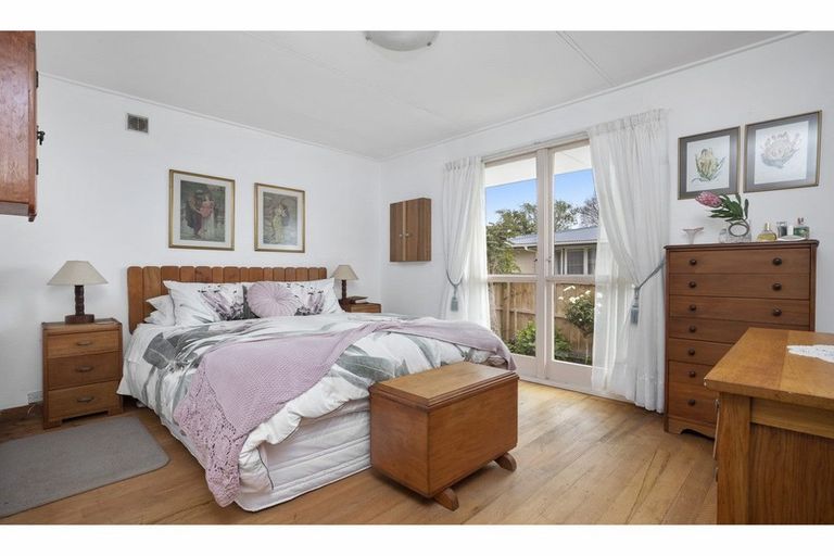 Photo of property in 94 Kitchener Road, Waiuku, 2123