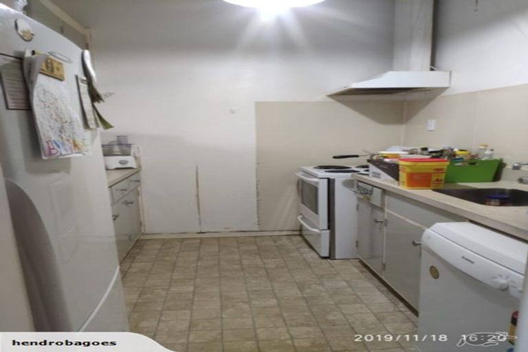 Photo of property in 4/124 Campbell Street, Karori, Wellington, 6012