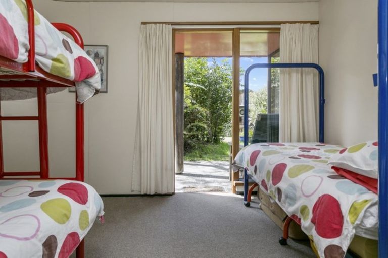 Photo of property in 71 Hauraki Terrace, Pukawa Bay, Turangi, 3381