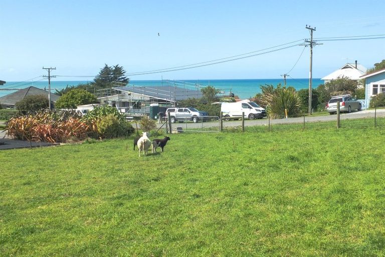 Photo of property in 14 Chambers Street, Kakanui, Oamaru, 9495