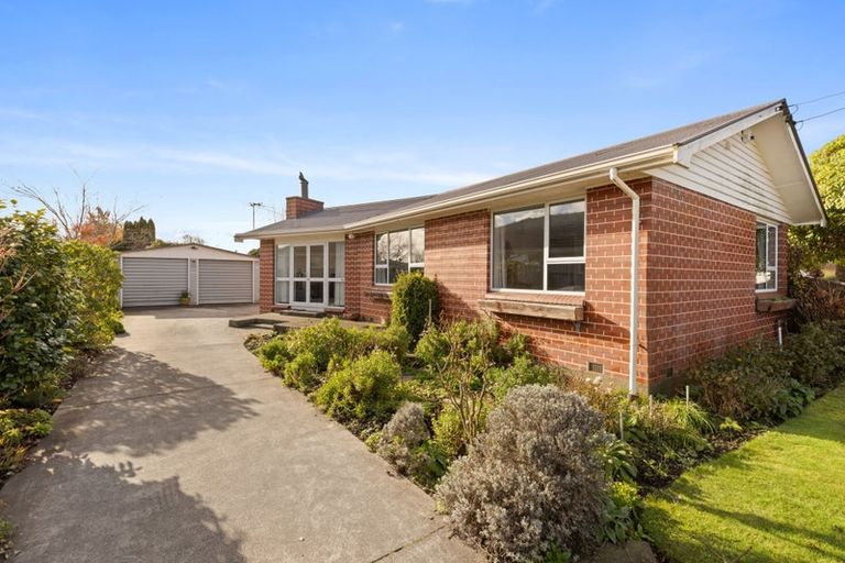 Photo of property in 23 Norrie Street, Redwood, Christchurch, 8051