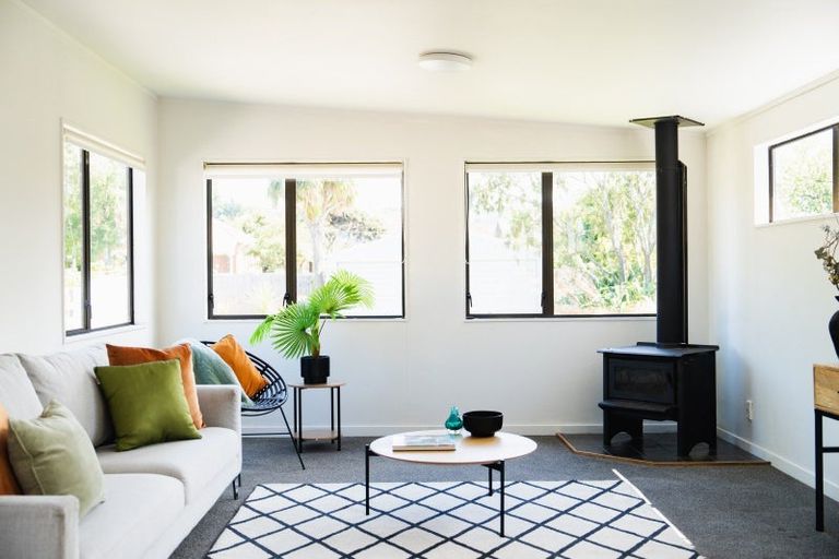 Photo of property in 380 Bay View Road, Saint Clair, Dunedin, 9012