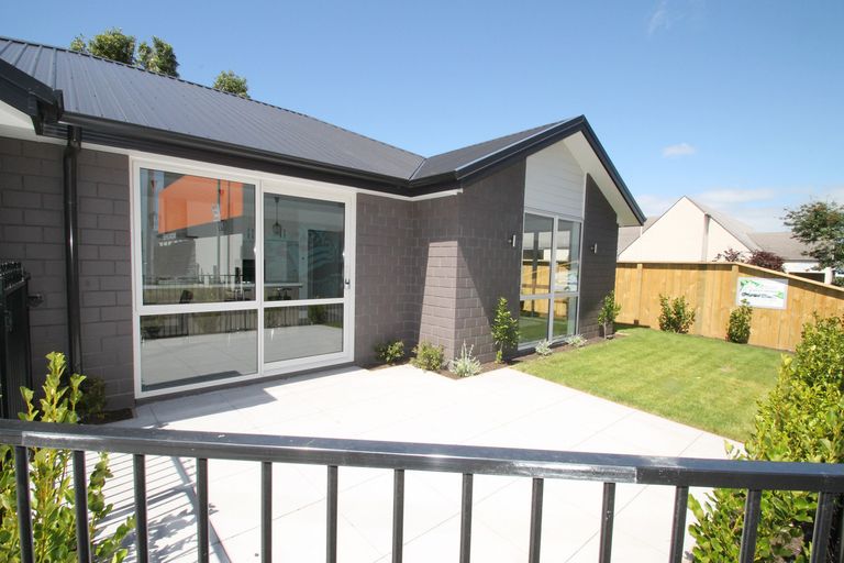 Photo of property in 20c Church Street, Mosgiel, 9024