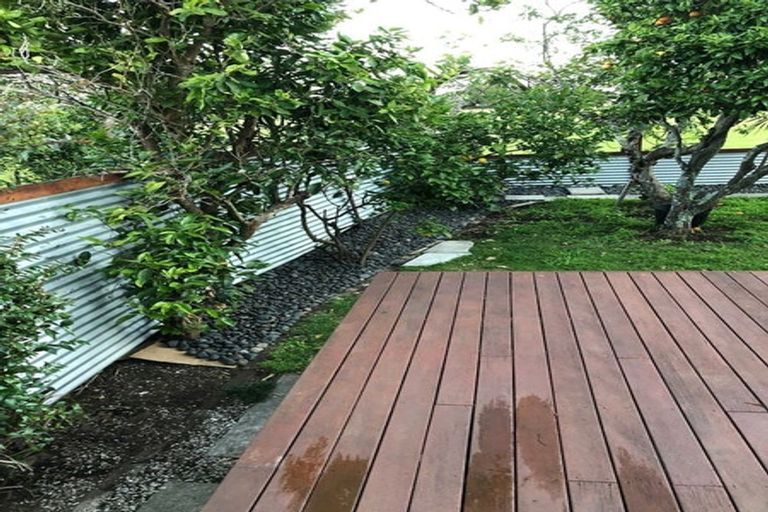 Photo of property in 3/5 The Crescent, Waihi Beach, 3611