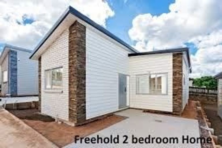 Photo of property in 49b Senator Drive, Manurewa, Auckland, 2105