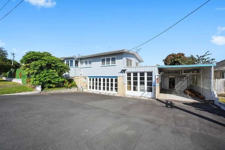 Photo of property in 1 Beerescourt Road, Beerescourt, Hamilton, 3200