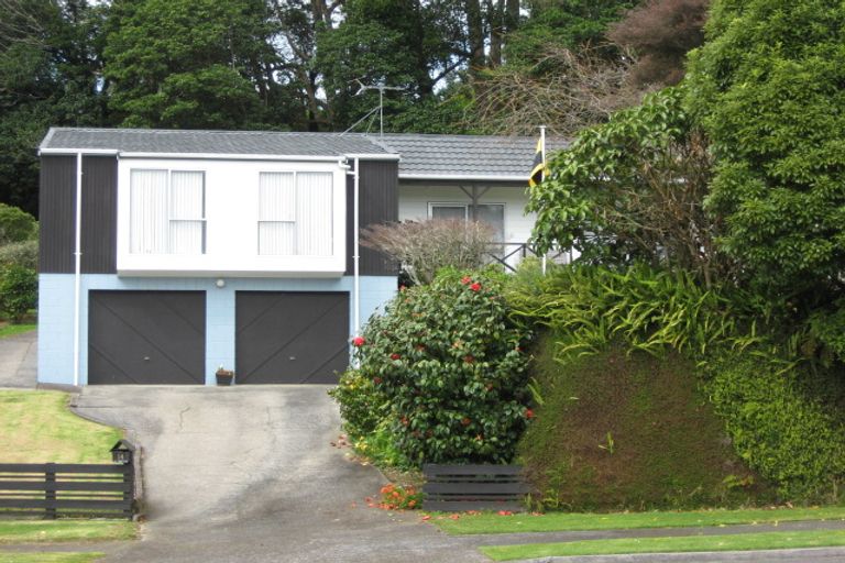 Photo of property in 14 Lombardy Place, Whalers Gate, New Plymouth, 4310