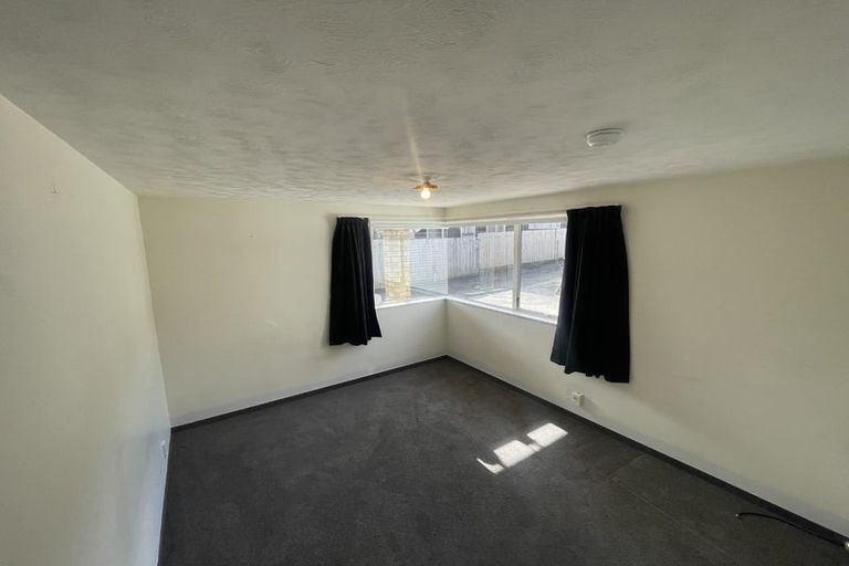 Photo of property in 2/36 Montgomery Street, Stokes Valley, Lower Hutt, 5019