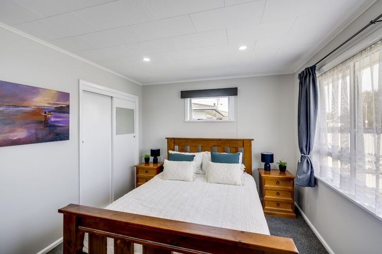 Photo of property in 69 Clarence Cox Crescent, Pirimai, Napier, 4112