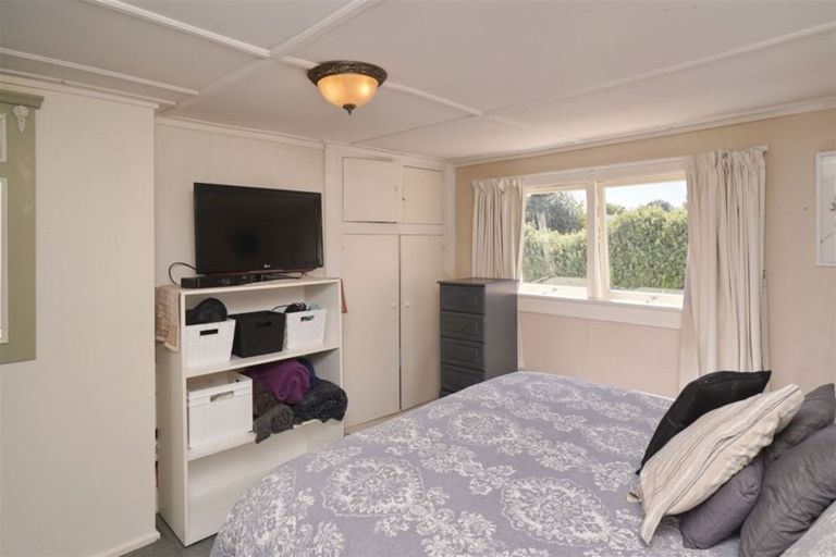 Photo of property in 41 Batten Grove, The Pines Beach, 7630