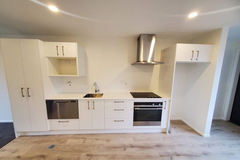 Photo of property in 6/63 Taikata Road, Te Atatu Peninsula, Auckland, 0610